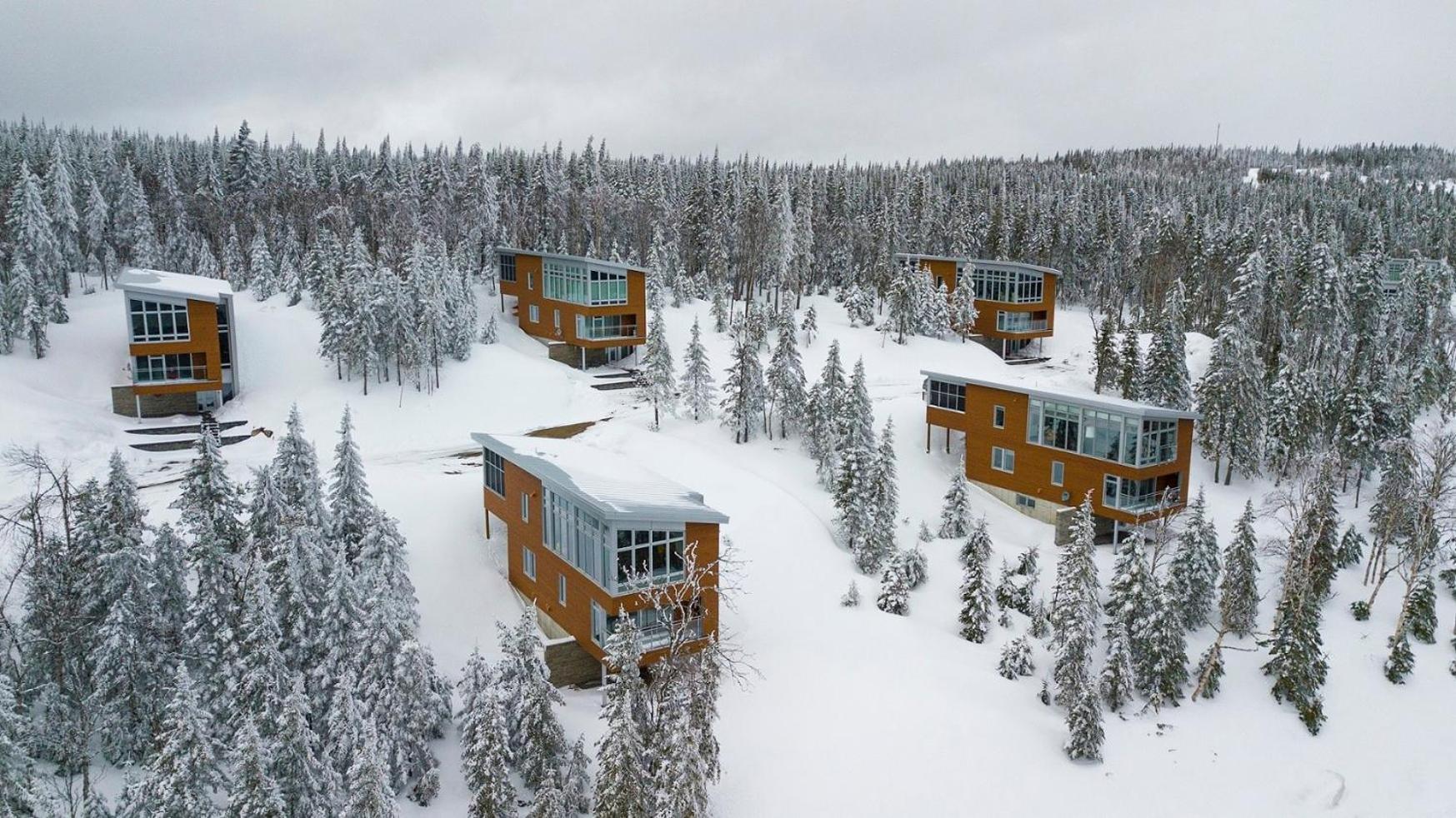 Les Chalets Du Massif De Charlevoix Petite-Riviere-Saint-Francois Exterior foto